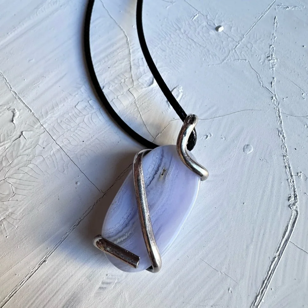 Artisan BLUE LACE AGATE Pendant Necklace Gemstone Wire Wrapped Hand Crafted 5518